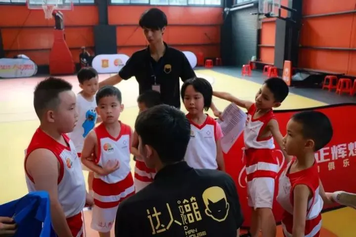 如何借助智能健康工具提高篮球技能和表现_2